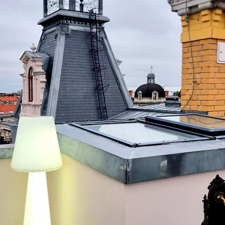 アパート Andrassy Prestige ブダペスト